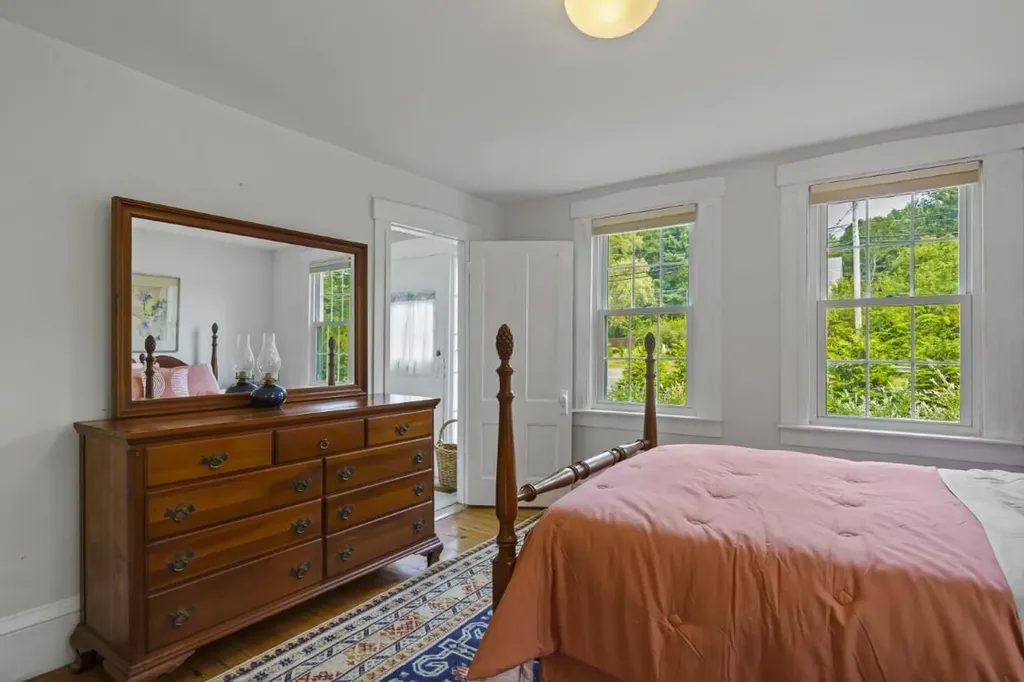 261 Ocean Point Road Boothbay Harbor ME 04538