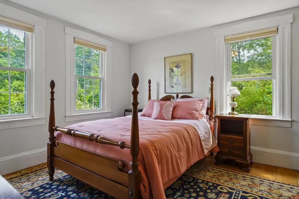 261 Ocean Point Road Boothbay Harbor ME 04538