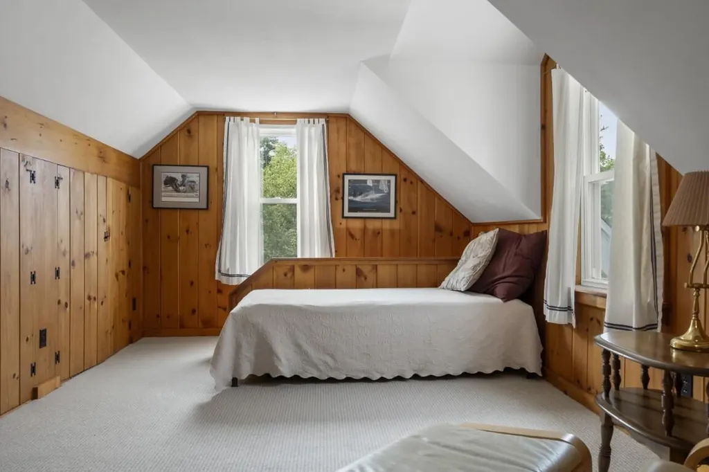 261 Ocean Point Road Boothbay Harbor ME 04538