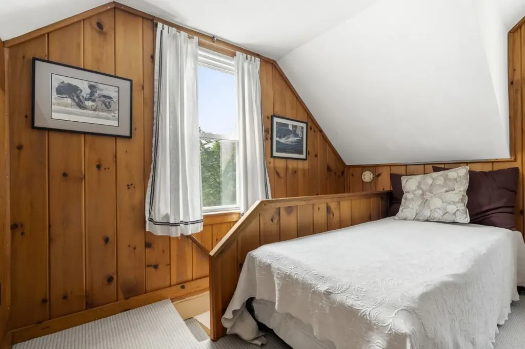 261 Ocean Point Road Boothbay Harbor ME 04538