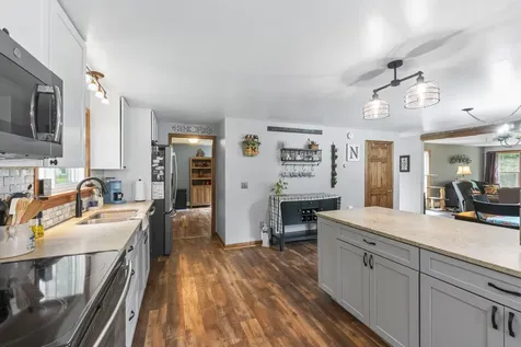 14 Mertie Drive Buxton ME 04093