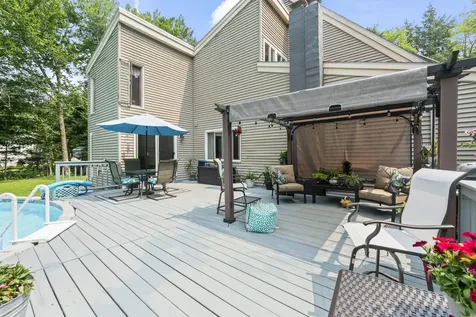 14 Mertie Drive Buxton ME 04093