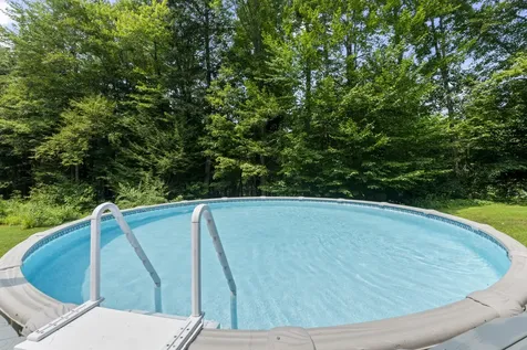 14 Mertie Drive Buxton ME 04093