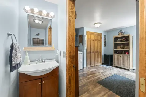 14 Mertie Drive Buxton ME 04093