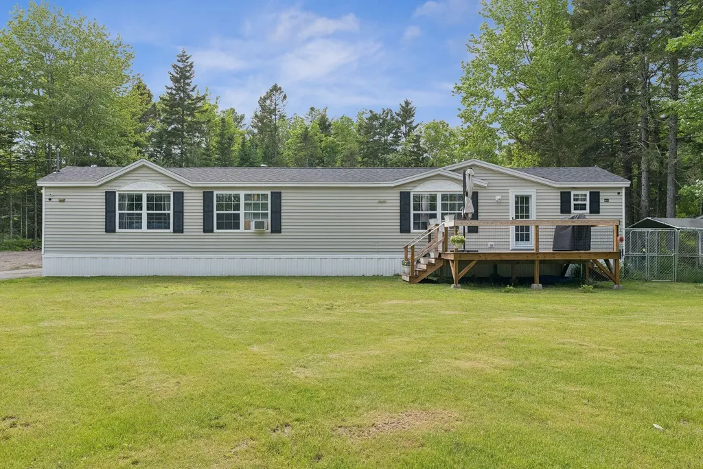 236 Cushing Road Cushing ME 04563