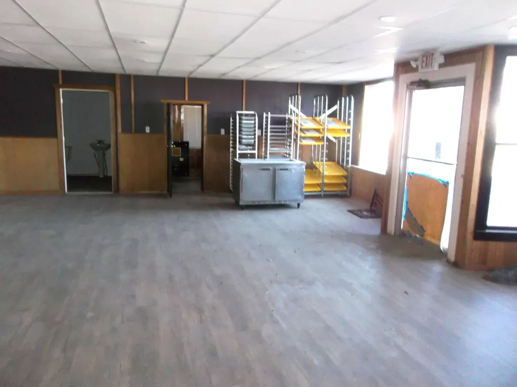 473 Main Street Calais ME 04619