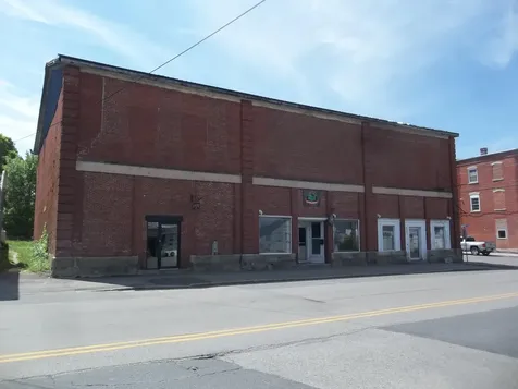 473 Main Street Calais ME 04619