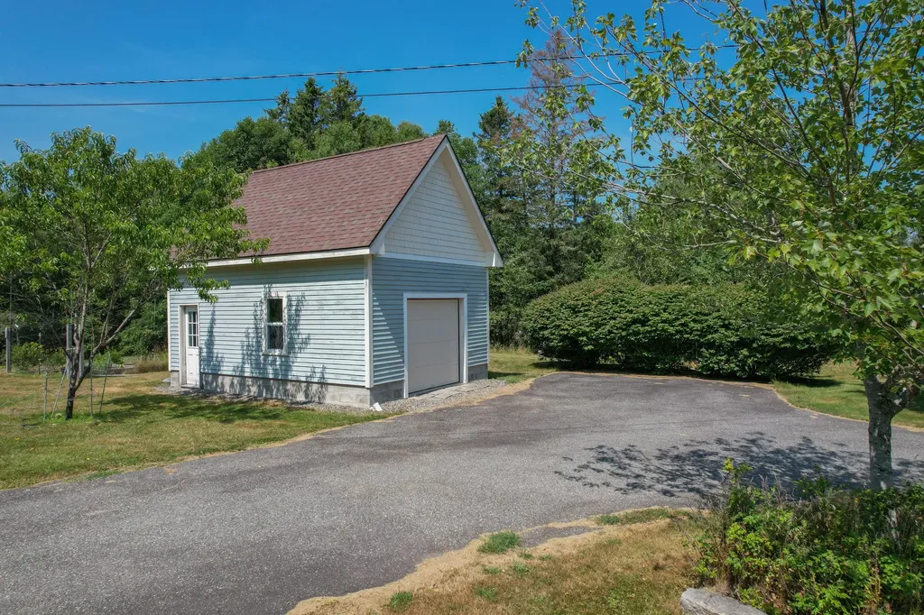 462 Kansas Road Milbridge ME 04658