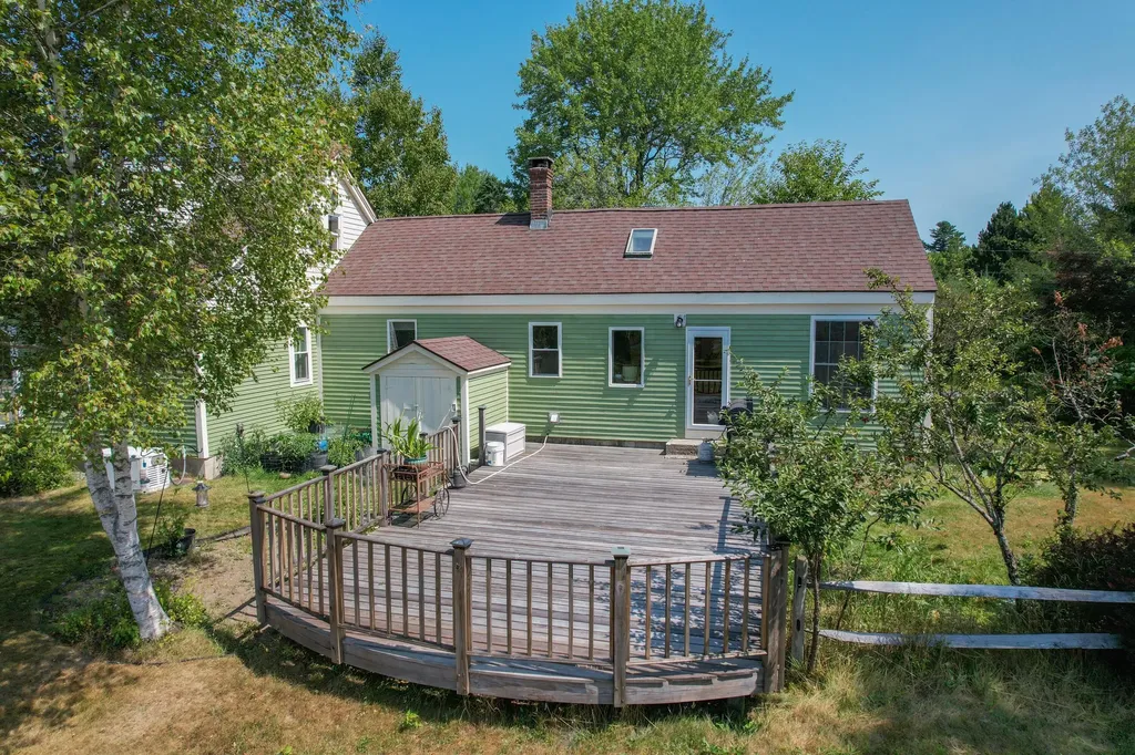 462 Kansas Road Milbridge ME 04658