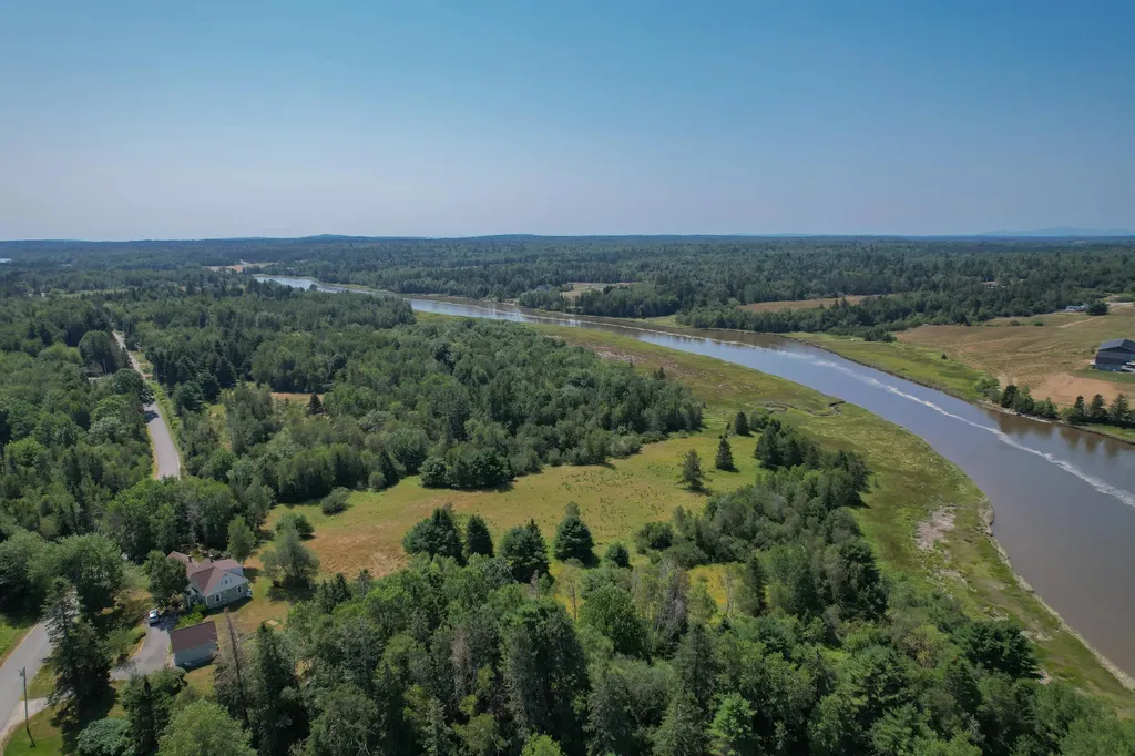 462 Kansas Road Milbridge ME 04658