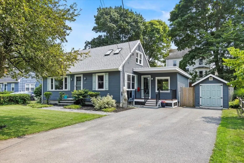 83 Vannah Avenue Portland ME 04103