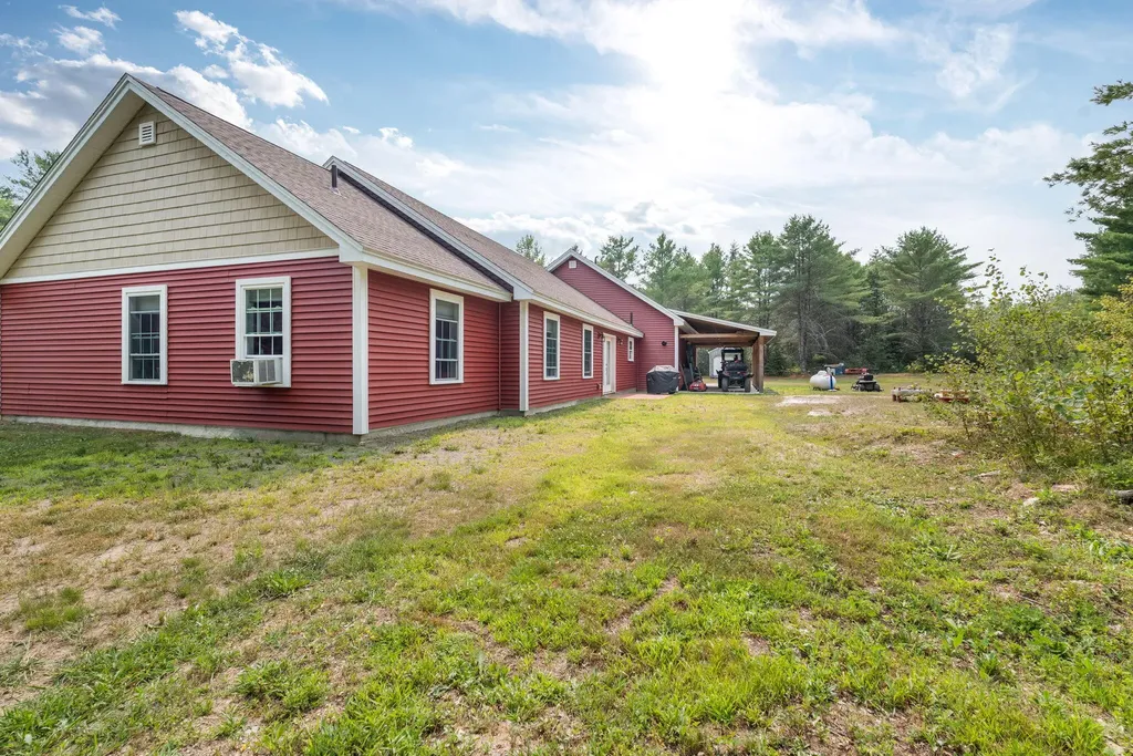 1957 Dixmont Road Etna ME 04434