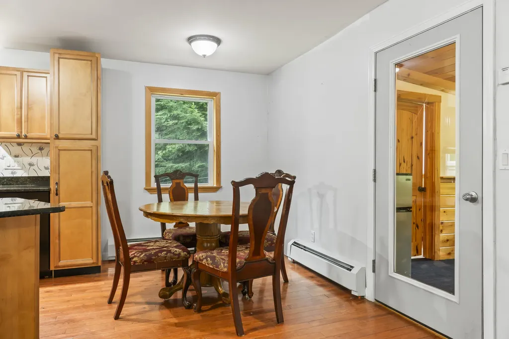 372 Bear Pond Road Waterford ME 04088