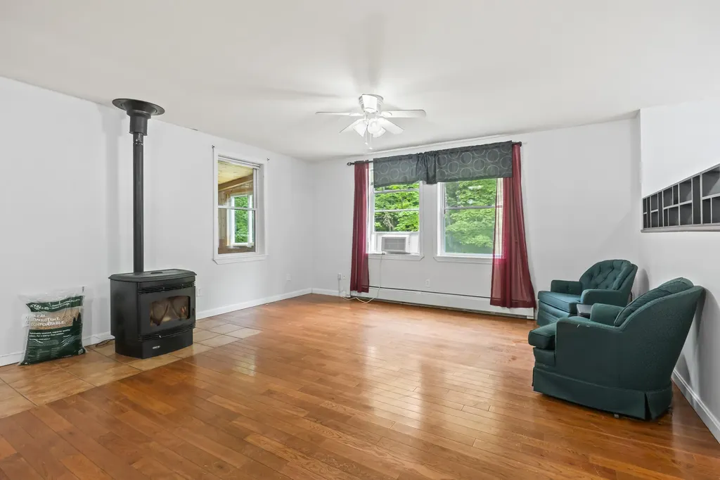 372 Bear Pond Road Waterford ME 04088