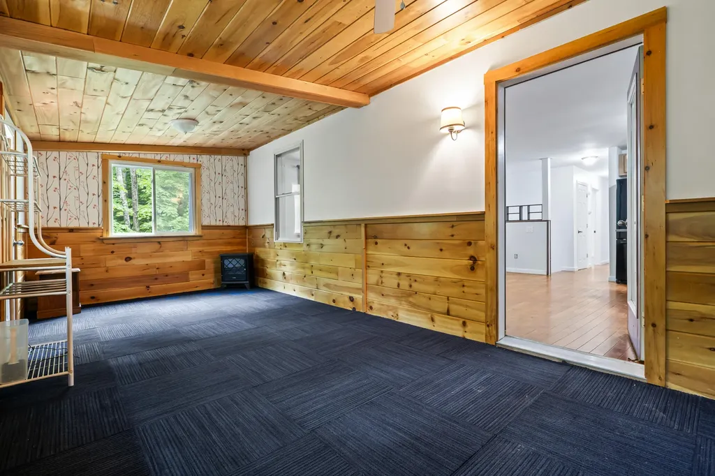 372 Bear Pond Road Waterford ME 04088