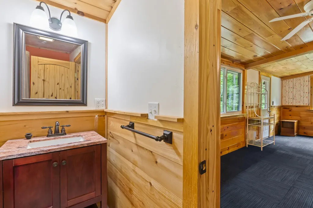 372 Bear Pond Road Waterford ME 04088