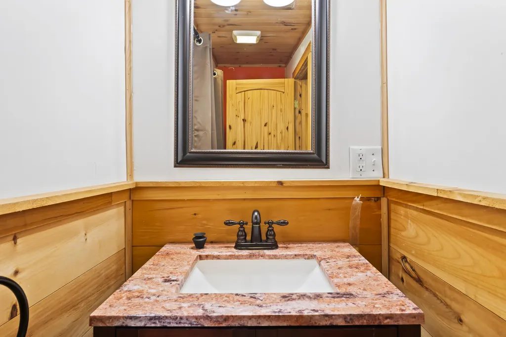 372 Bear Pond Road Waterford ME 04088
