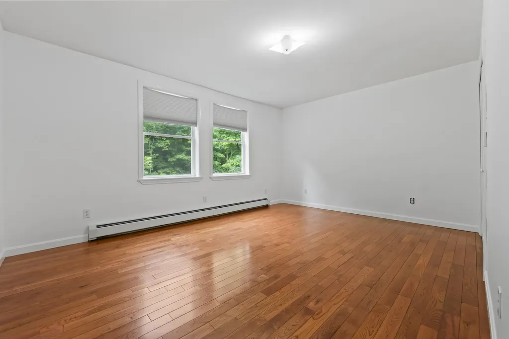372 Bear Pond Road Waterford ME 04088