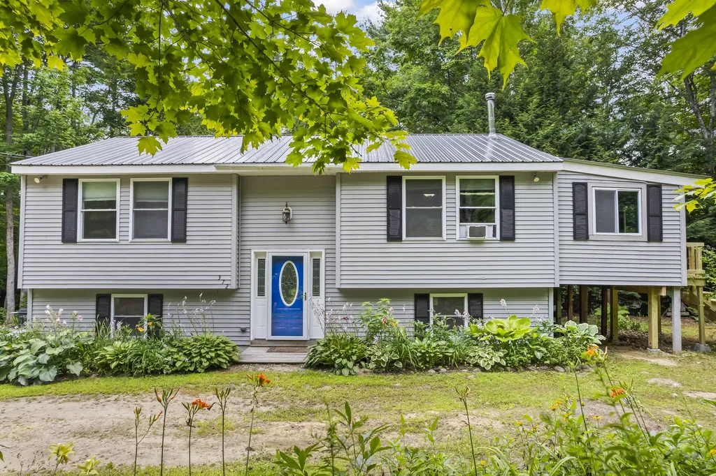 372 Bear Pond Road Waterford ME 04088