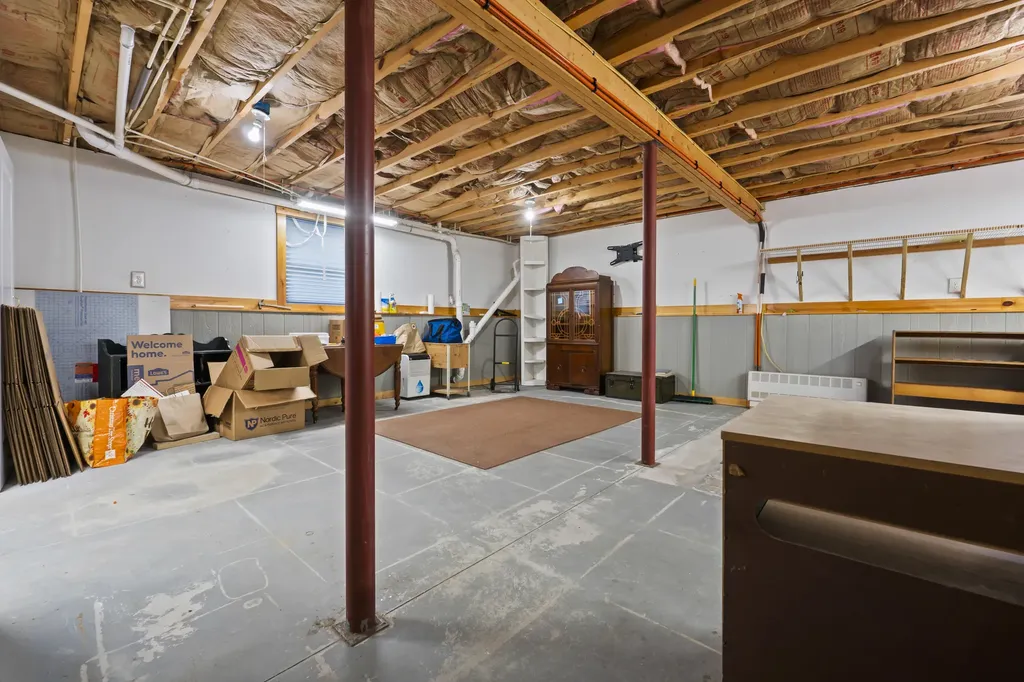 372 Bear Pond Road Waterford ME 04088