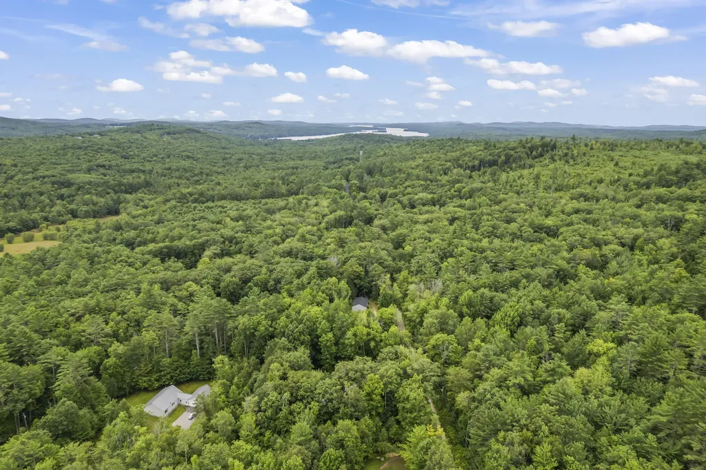 372 Bear Pond Road Waterford ME 04088