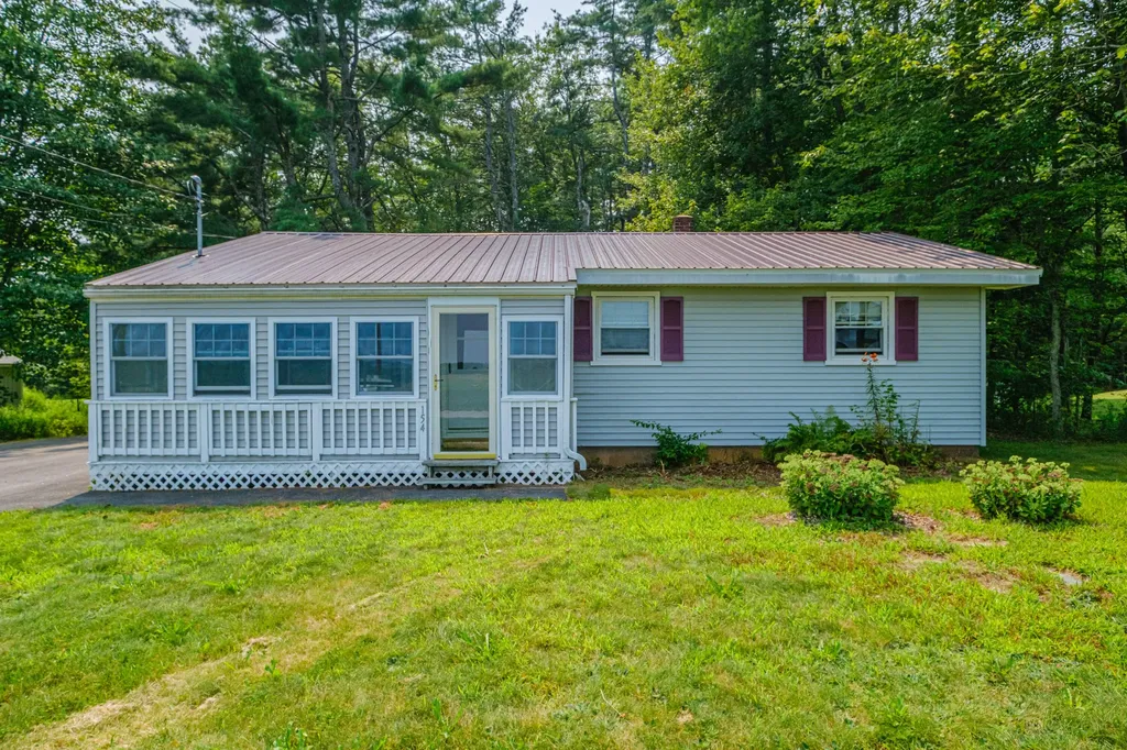 154 Spruce Swamp Road W Buxton ME 04093