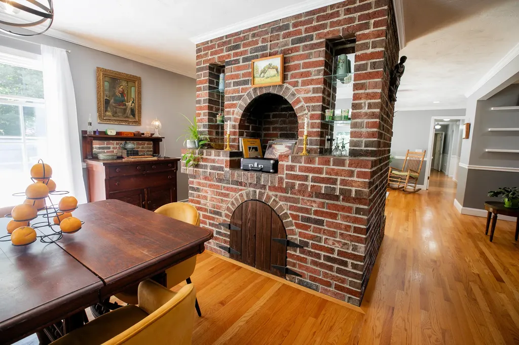 19 Jackson Drive Veazie ME 04401