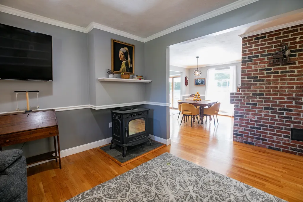 19 Jackson Drive Veazie ME 04401