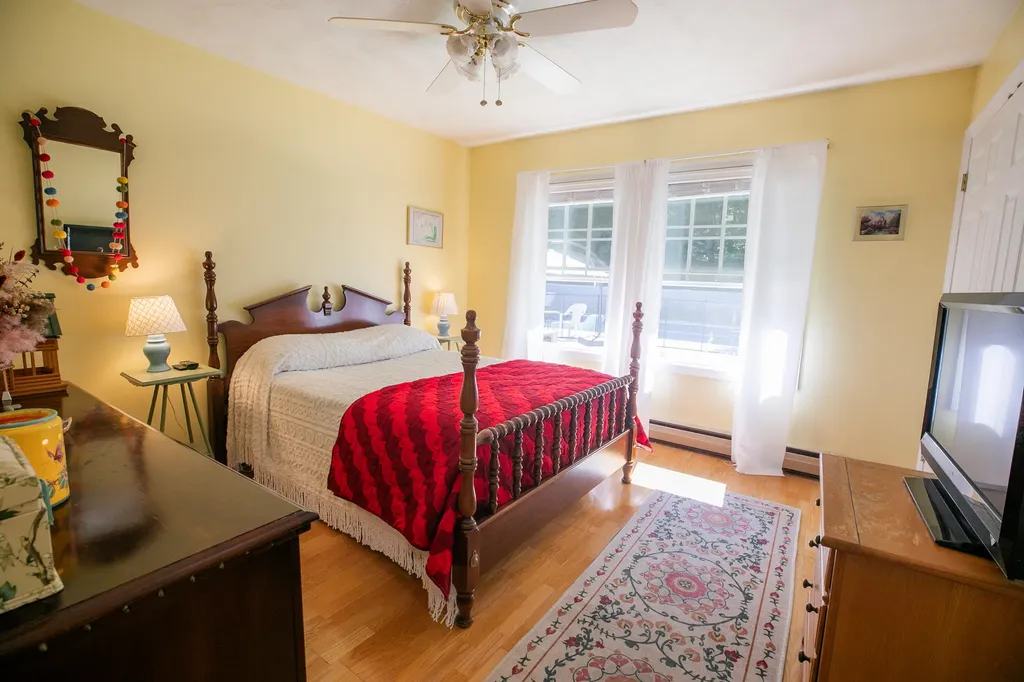 19 Jackson Drive Veazie ME 04401