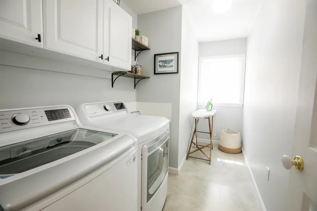 19 Jackson Drive Veazie ME 04401