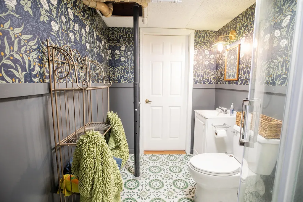 19 Jackson Drive Veazie ME 04401