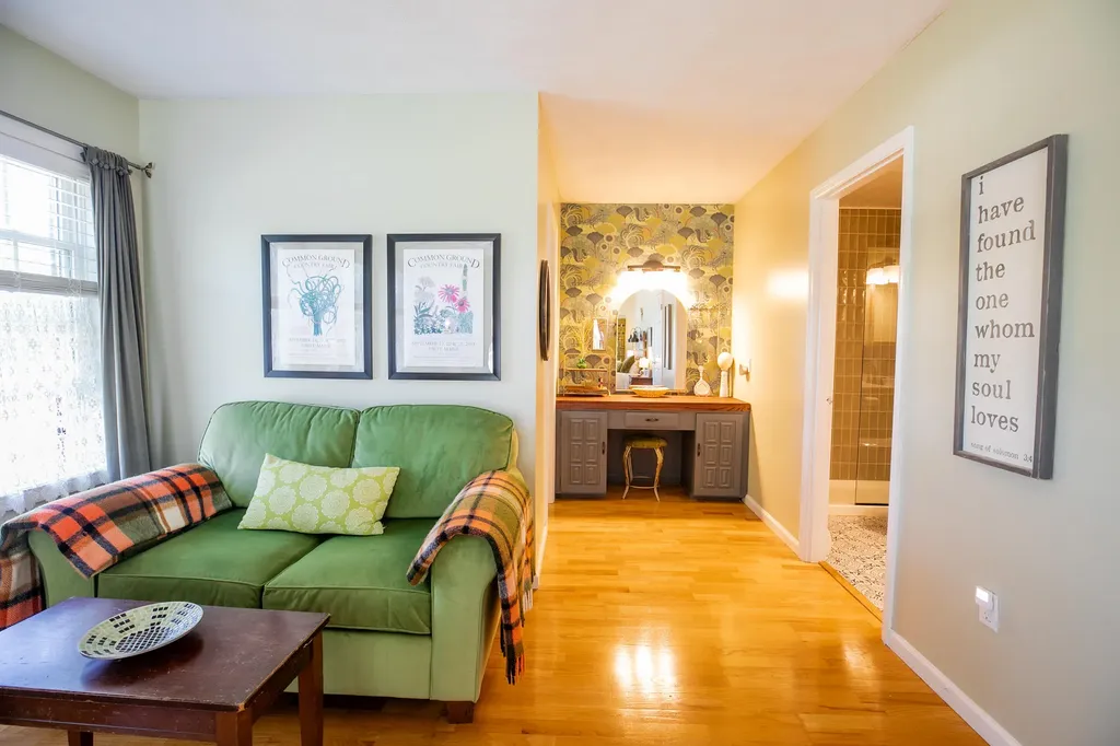 19 Jackson Drive Veazie ME 04401