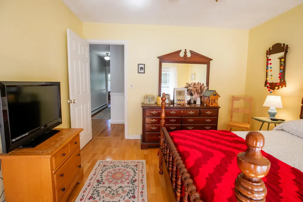 19 Jackson Drive Veazie ME 04401