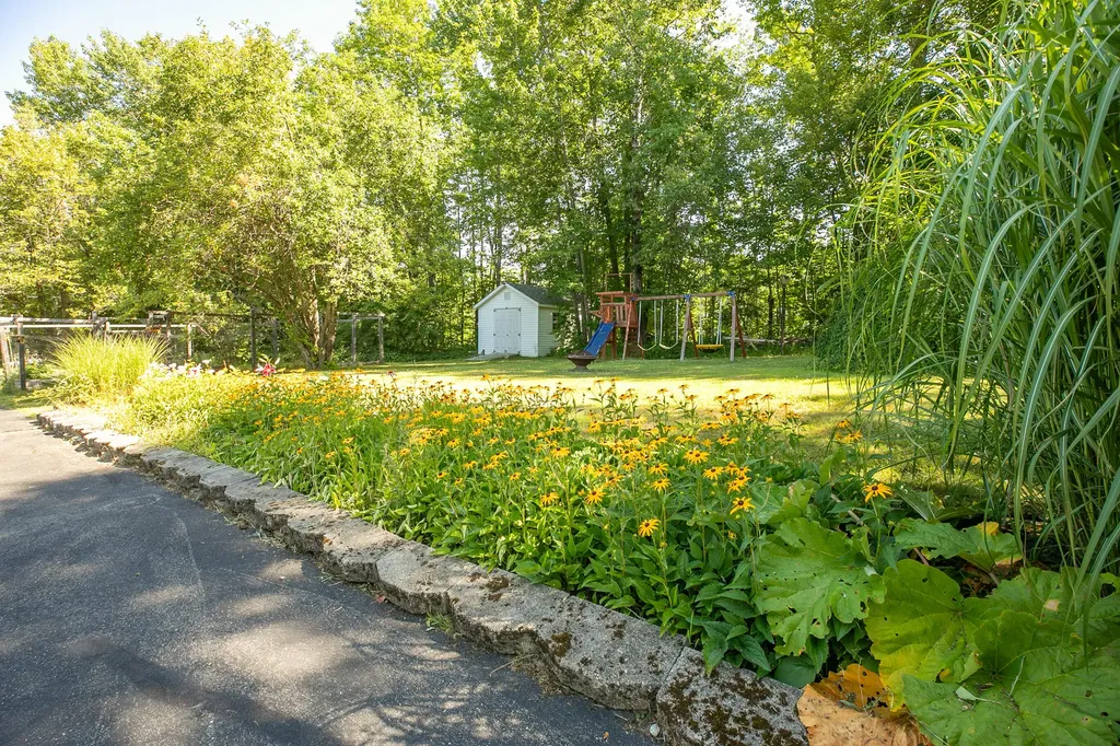 19 Jackson Drive Veazie ME 04401