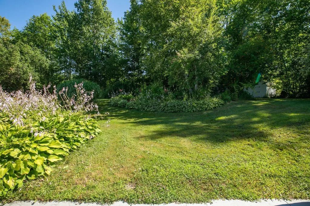19 Jackson Drive Veazie ME 04401