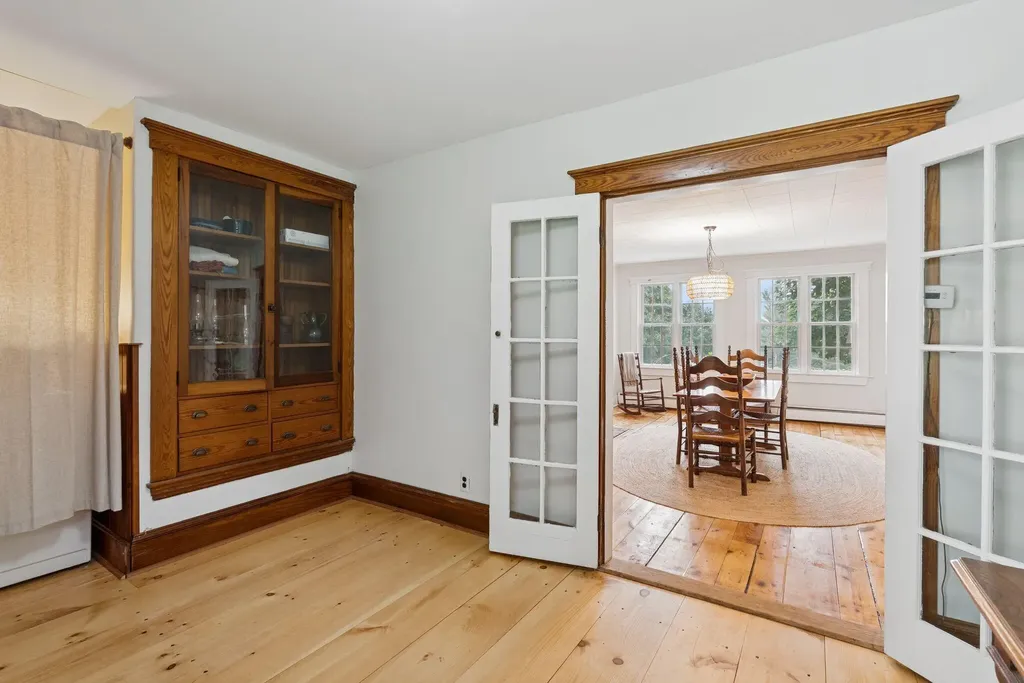 105 High Street Winthrop ME 04364