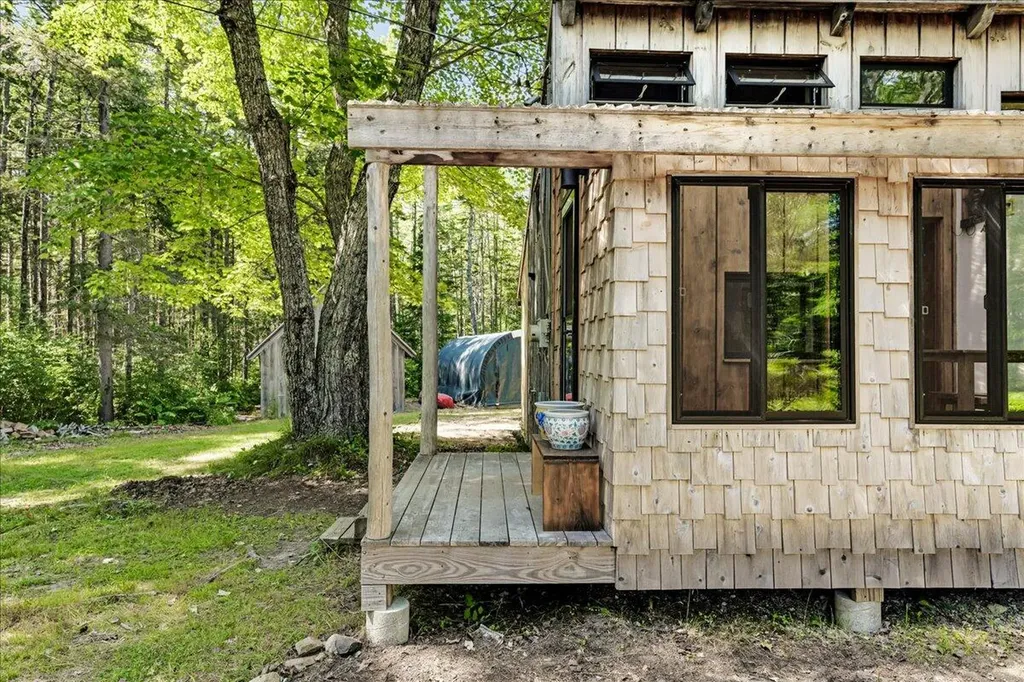 34 Mccaslin Road Penobscot ME 04476