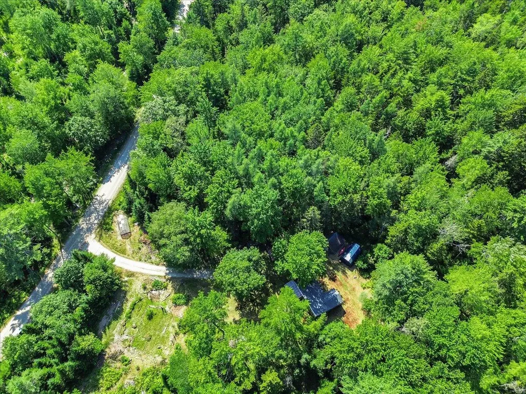 34 Mccaslin Road Penobscot ME 04476