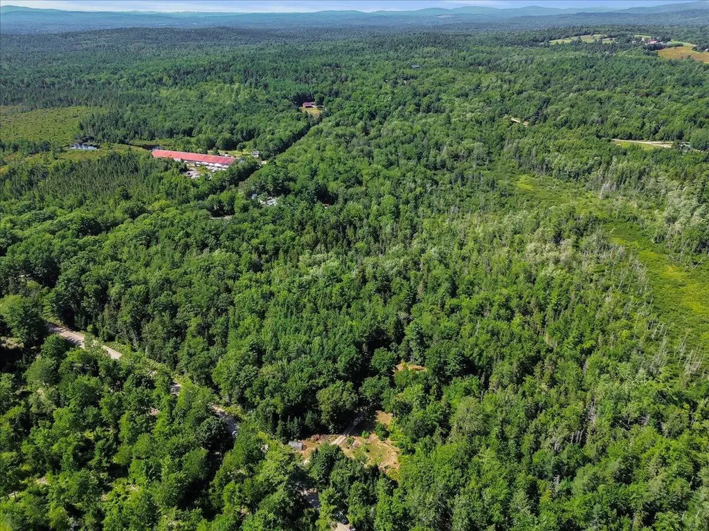 34 Mccaslin Road Penobscot ME 04476