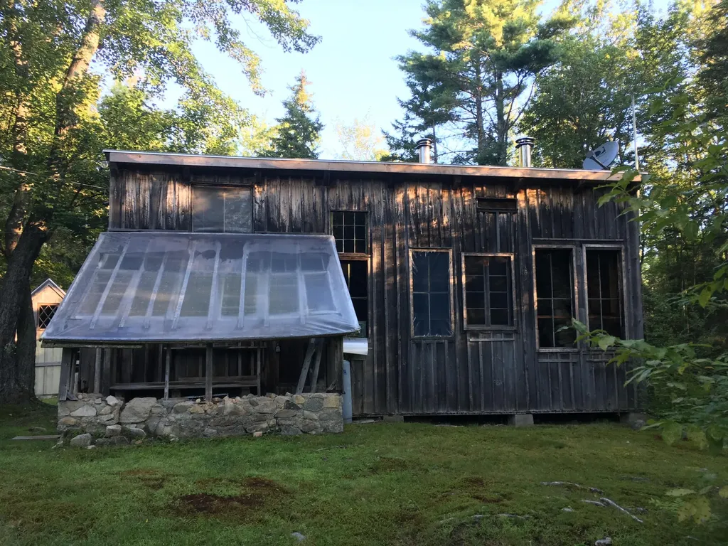 34 Mccaslin Road Penobscot ME 04476
