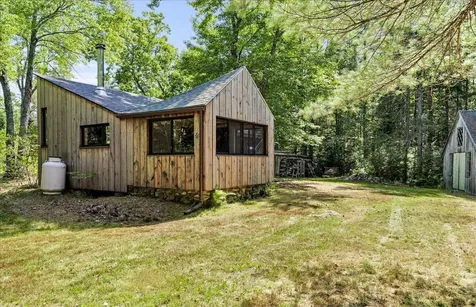 34 Mccaslin Road Penobscot ME 04476