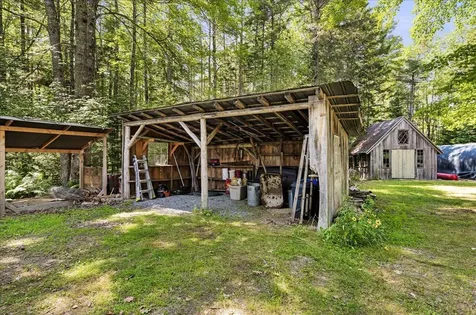 34 Mccaslin Road Penobscot ME 04476