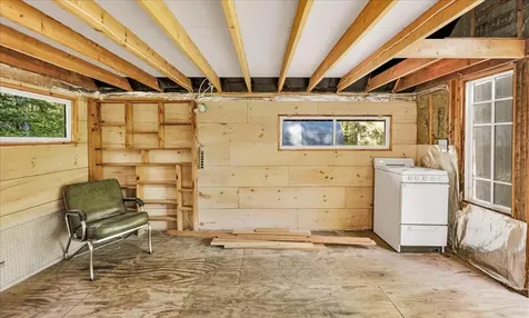 34 Mccaslin Road Penobscot ME 04476