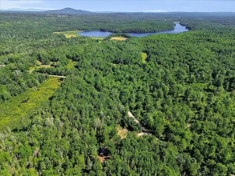 34 Mccaslin Road Penobscot ME 04476