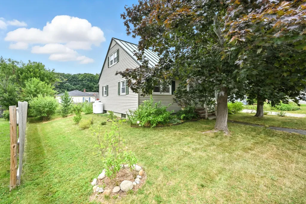 11 Monica Avenue Winslow ME 04901