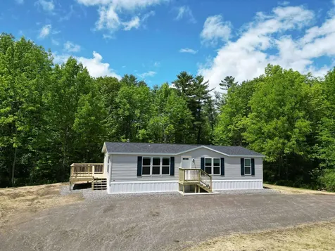 66 Lincolnville Avenue S Searsmont ME 04973