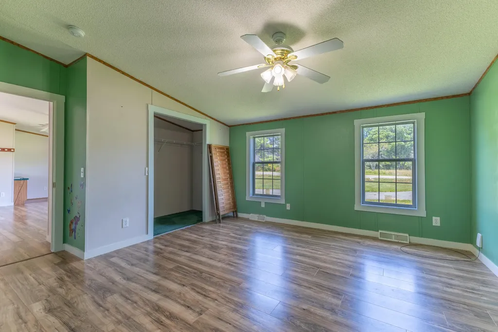 511 North Bend Road Surry ME 04684