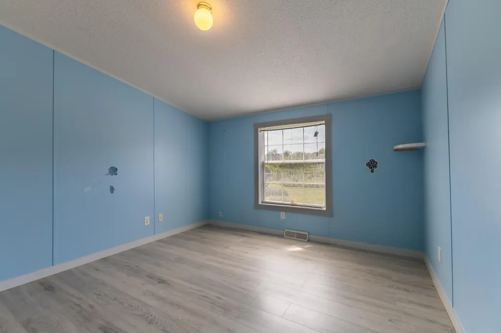 511 North Bend Road Surry ME 04684