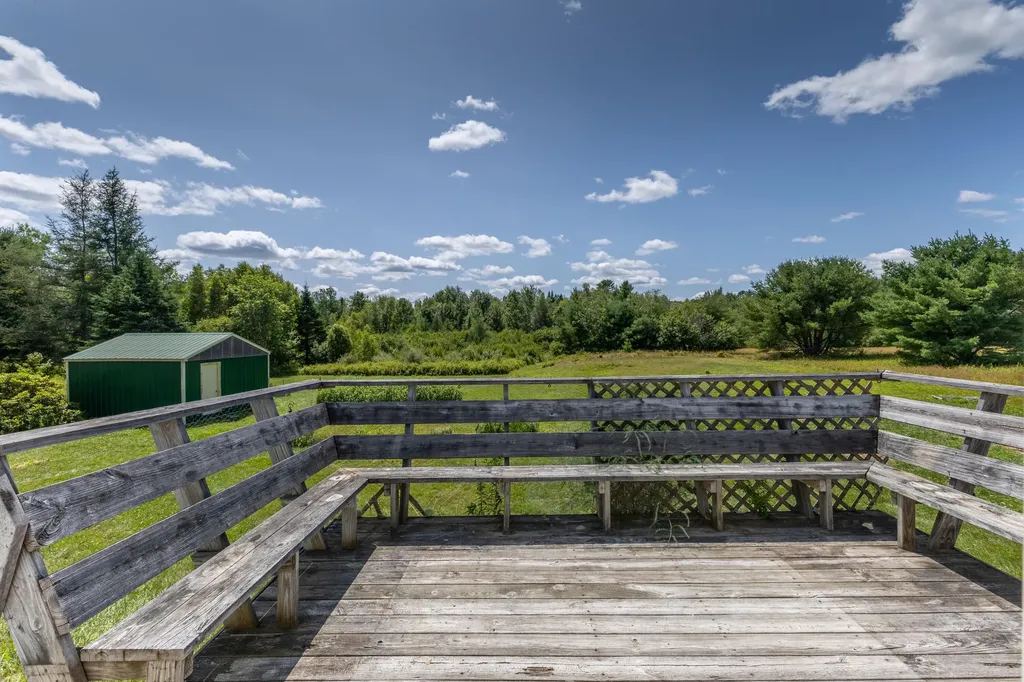 511 North Bend Road Surry ME 04684