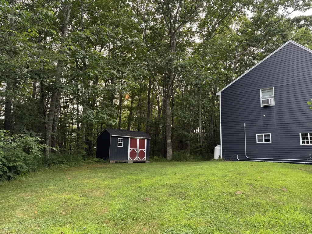 3184 Camden Road Warren ME 04864